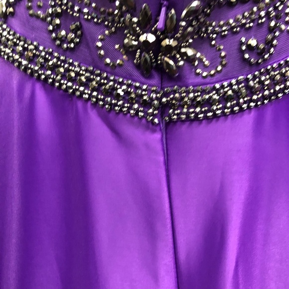 Wow $225 Formal Gown by Mori Lee SIZE 22 NEED SALES - Picture 12 of 13